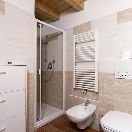 Willow House Apartman Sala Comacina